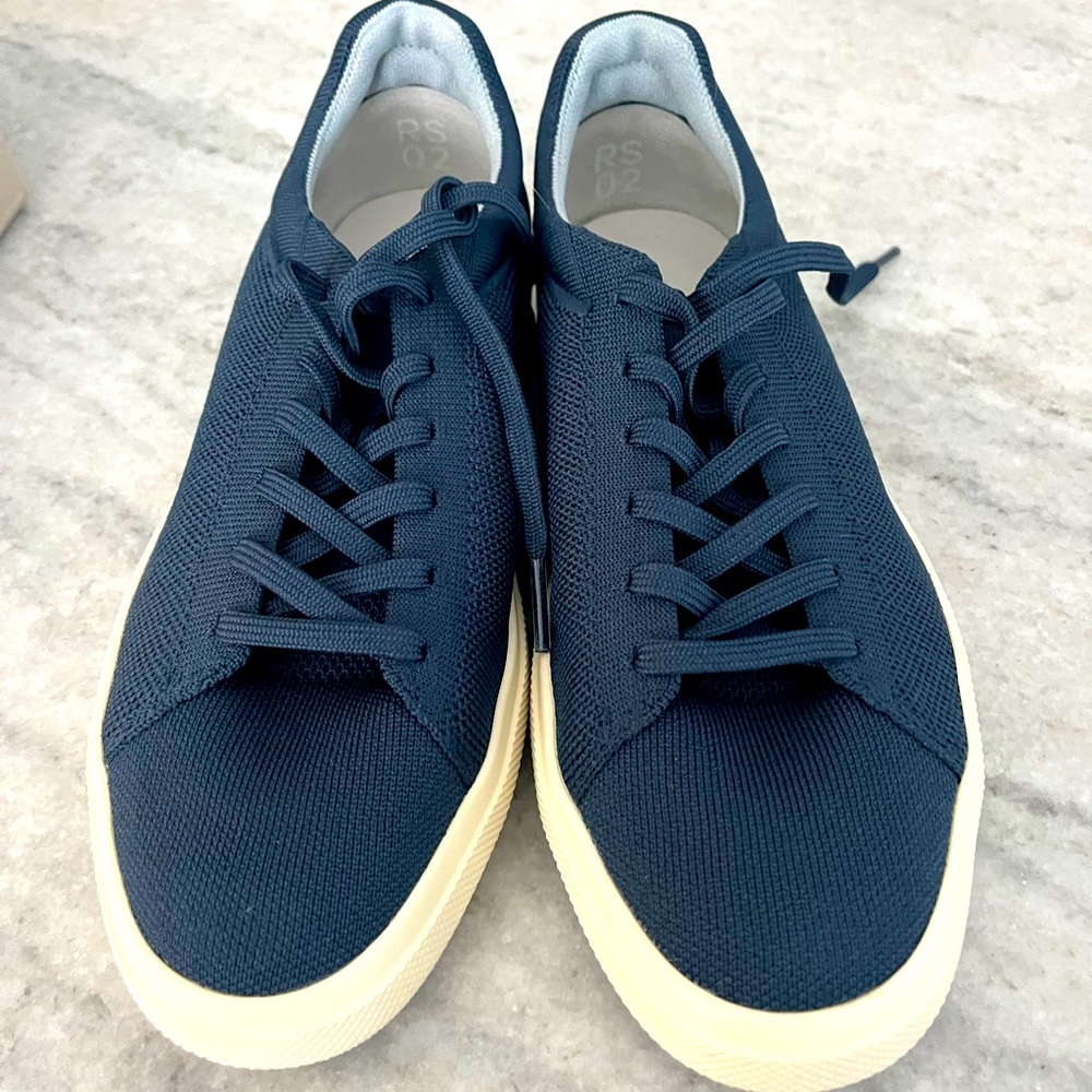 rothys coral sneaker